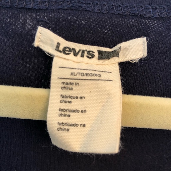 Vintage Levi’s Heart Tank Top (L/XL) - Picture 5 of 5